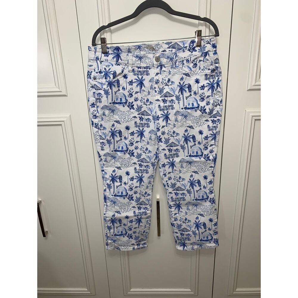 Tommy Bahama Women's Beach Hut Print Cropped Jeans Size 31x24 Multicolor
